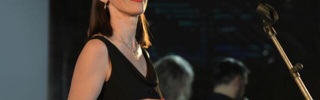 Novi partner Mine Lazarević bio je u braku sa ovom poznatom pevačicom