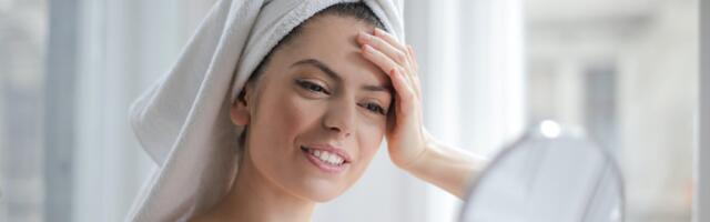 Noćna rutina od tri koraka koja obnavlja kožu dok spavate