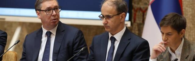 "Plašite se svoje senke posle nadstrešnice": Vučić nikad oštriji, obratio se Macutu - Hoćete da vam pričam pred svima?