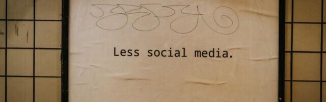 Време виртуелних ломача