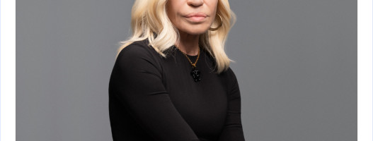 Donatella Versace pokreće podcast za osnaživanje žena koji ne smete da propustite!