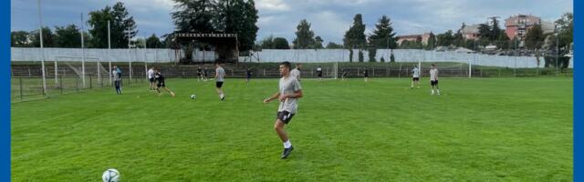 FK Šumadija 1903: Stiže nagrada za sportske rezultate, stadion Bubanj dobija veštačku travu!