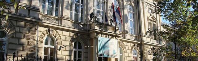 Autorsko vođenje kroz izložbu "Pobeda je ženskog roda - žene Vojvodine u borbi protiv fašizma" u četvrtak