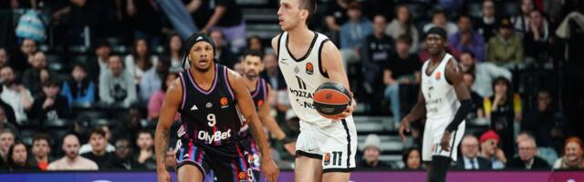 Parni valjak nastavlja da melje: Partizan vezao treću pobedu u Evroligi, Parižani se provozali na ringišpilu Nika Kalatesa