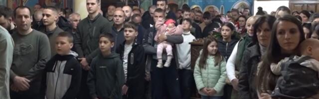 Прослављен Васкрс у Храму Светог Василија Острошког у Лепосавићу