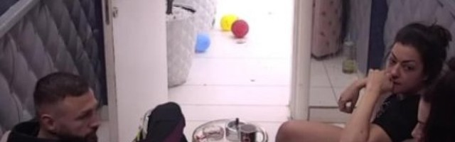 (VIDEO) ŠA SAOPŠTIO TARI DA GA JE IVANA OSTAVILA! Simova se odmah uhvatila za NJIHOV KLIP!