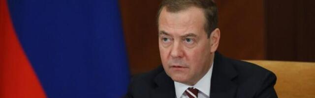 "FRANCUZI BI TREBALO DA RAZMIŠLjAJU O ŠESTOJ REPUBLICI" Medvedev nakon presude Marin le Pen