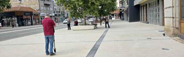 Leskovac i dalje bez dovoljno zelenila, stiže novi drvored na Bulevaru