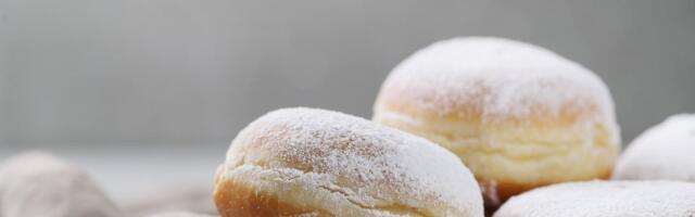 Recept na šolje za prave domaće krofne: Nećete imati nijednu šuplju, ovakav ukus se ne propušta