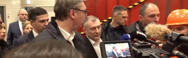 VUČIĆ OBILAZI PROIZVODNI POGON FABRIKE PALFINGER Predsednik nastavlja svoju posetu Nišu (VIDEO)
