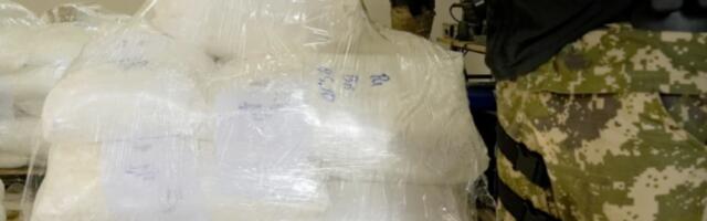 Заплењено више тона кокаина