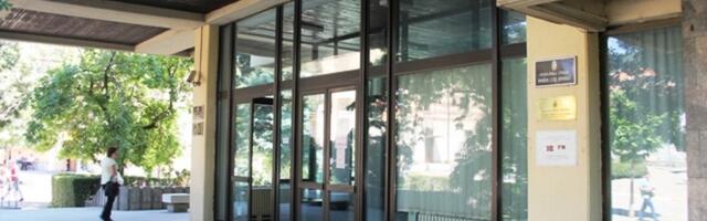 Službenik Višeg suda prebacivao novac od sudskih odluka na račun rođaka i poznanika