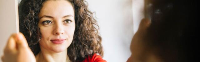 Naučnici otkrivaju da ako ovo radite ispred ogledala, vi ste osoba na koju se mnogi ugledaju