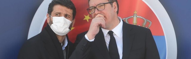 Šapić spaja stranku sa Vučićem i SNS, i ljudi imaju puno toga da poruče bivšem vaterpolisti
