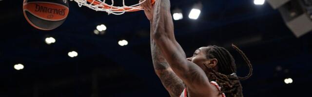 Amerikanci sa 11 bivših NBA igrača, među kojima je prošlosezonski član Zvezde, napadaju vizu za Svetski kup