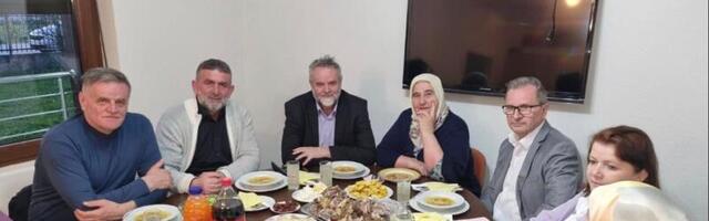 Hajrat priredio iftar za Majke Srebrenice