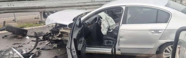 UŽAS NA OBRENOVAČKOM PUTU Sudarili se kamion i automobil - jedan vozač teško povređen!