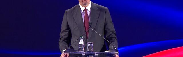 Vučić: Neću dozvoliti da se policiji oduzmu nadležnosti i da postane nečiji sluga