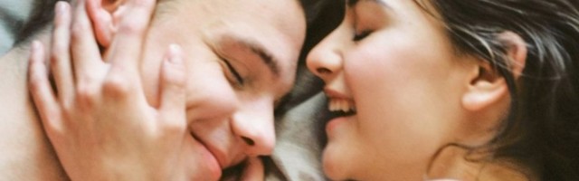 EVROSPKE POZE KOJE MORATE ISPROBATI U SPAVAĆOJ SOBI! Sigurno niste probali MISIONARSKU SA STAVOM!