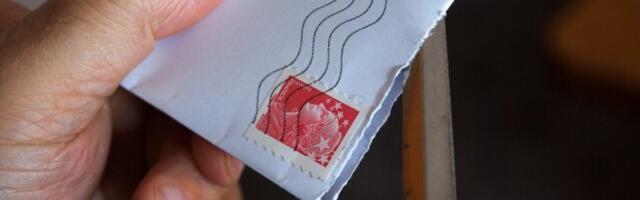 KAKVA MUŠKARČINA, OGREBAO ŽENI AUTO, PA GESTOM ODUŠEVIO I NJU, I CELU SRBIJU! Postali su glavna tema društvenih mreža