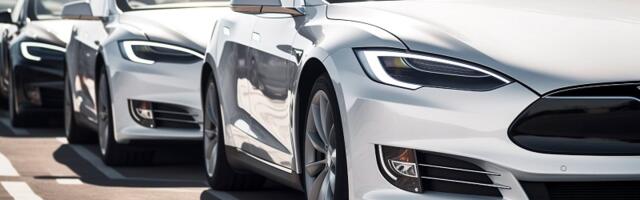 Tesla povlači 120.000 vozila u Sjedinjenim Državama