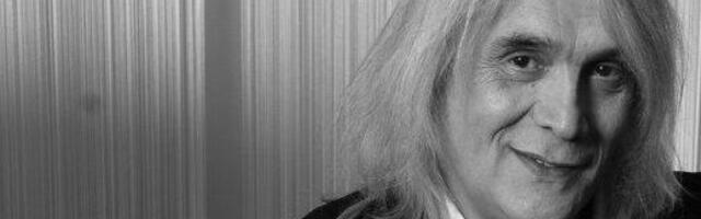 Reči slamaju srce! Sveštenik napisao pesmu Bori Čorbi nakon smrti: "Tek kada se duhom ka nebu vinu..."