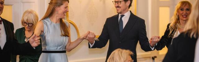 Kraljevski bal u Banji Koviljači: Princ Filip i princeza Danica poveli kolo i vratili dvorsku tradiciju - FOTO