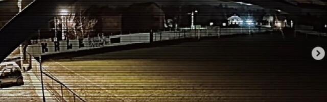 Huligani "potopili" teren u okolini Beograda: Sve uradili tokom noći, kamera ih snimila (VIDEO)