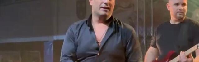 Darko grca u suzama, nije mogao da završi pesmu: Sišao u publiku, slomile ga ove reči - Opet iz mrtvih ustaću!