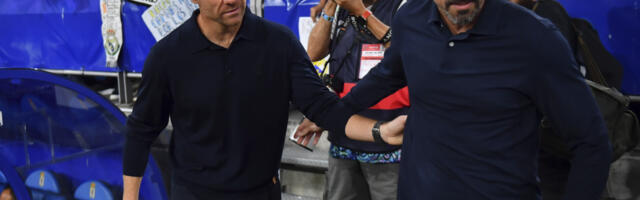 Posle kiše dođe i sunce: Čelsi izgubio finale FA Kupa, ali doveo novog trenera