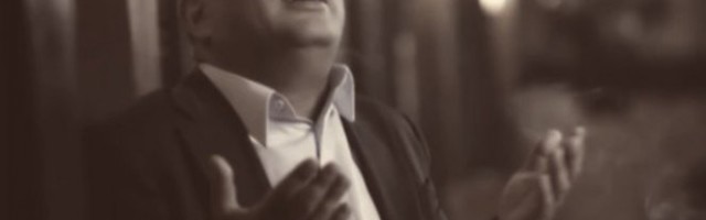 LEKARI POKUŠAVALI DA REANIMIRAJU DŽEJA, ALI MU NIJE BILO SPASA! Pevaču je bilo loše dva dana, nije želeo kod doktora!