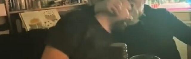 Ogoljena emocija Kikija Rahimovskog (VIDEO)