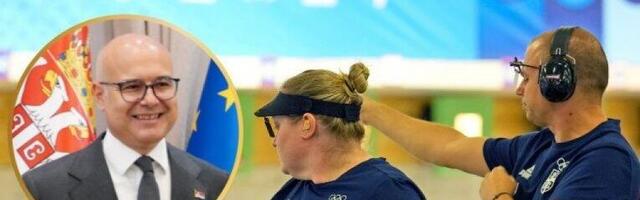 "KAKVI SU TO BORCI, KAKVO JE TO SPORTSKO SRCE!" ŽŽPremijer Vučević čestitao PRVU ZLATNU MEDALJU našim strelcima! (FOTO)