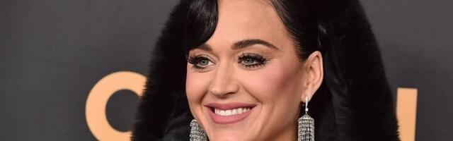 Kejti Peri pod istragom: Snimala spot na zaštićenom području