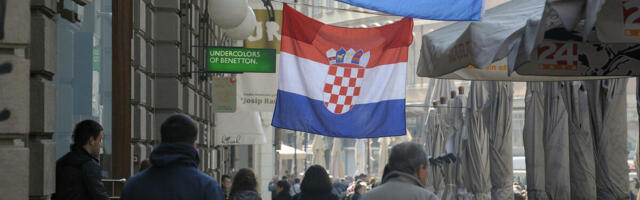 "KAKO CELOM SELU OBJAVITI DA SI KRE*EN" Hrvat podelio objavu sa bizarnim natpisom, ceo region pobesneo zbog slike!