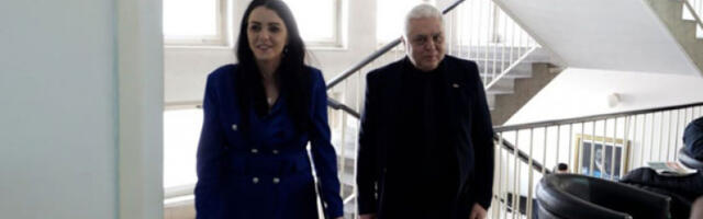 Разматрано и увођење интернета у руралним подручјима