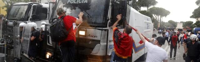 Novi protest u Tirani zbog izgradnje kompleksa Džareda Kušnera na ekološki osetljivom delu jadranske obale