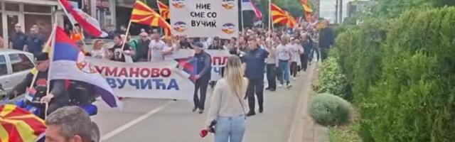 Miting podrške Vučiću u Kumanovu: Na skupu nekoliko stotina građana (VIDEO)