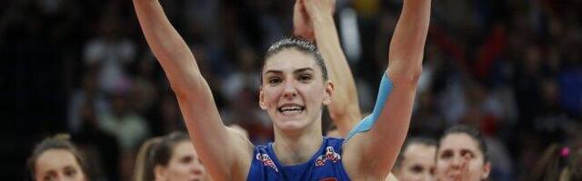 SVET DRHTI PRED OVOM DEVOJKOM! Tijana Bošković gazi sve pred sobom!