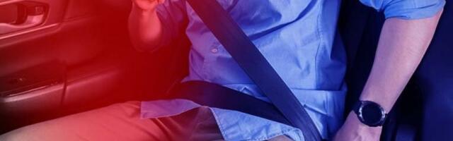 POJAS SPAŠAVA ŽIVOT: Putnici pozadi pretvaraju se u KAMIKAZE pri sudaru!