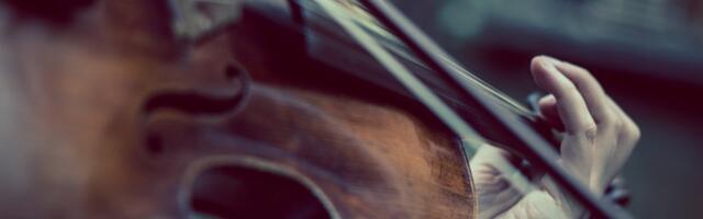 Veštačka inteligencija lažno optužila muzičara: Otkazan mu je koncert zbog bizarne greške