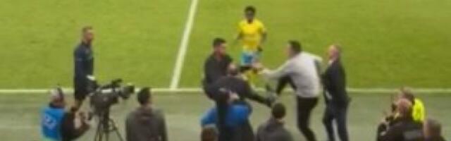 Bivši trener Zvezde hteo da bije kolegu... Krenuo na njega 'kung-fu' potezom, a onda je nastao haos (VIDEO)