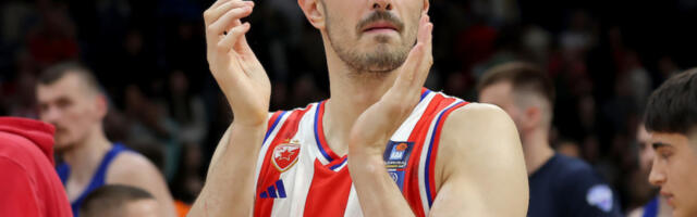 POTPISAO LUKA MITROVIĆ: Bivši kapiten Zvezde u klubu koji grobari OBOŽAVAJU!