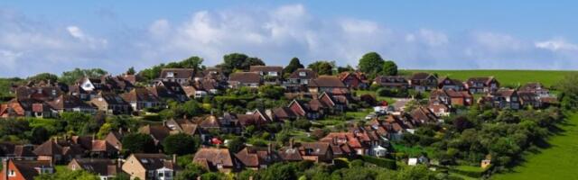 U ovom selu niko ne radi za platu, a ŽIVE BOGOVSKI: Deca nemaju mobilne telefone, a tajna će vas iznenaditi