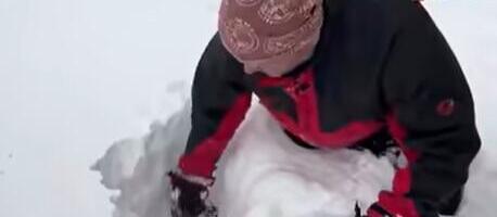 Šok u maju: Zima ne odustaje - u jednom mestu izmereno čak tri metra snega!