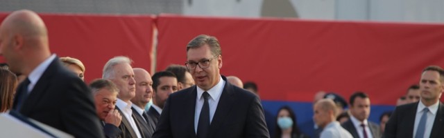 Predsednik Vučić stigao na manifestaciju povodom Dana srpskog jedinstva, slobode i nacionalne zastave