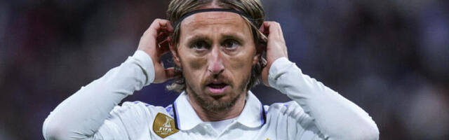 "ODLAZIM PUNOG SRCA, UVEK ĆU BITI VAŠ NAVIJAČ..." Nikad emotivniji oproštaj Modrića od Reala - nakon 12 godina i 28 trofeja