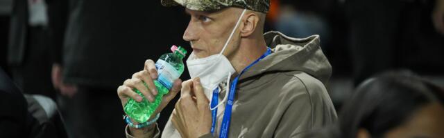 Polonara gledao Italijane: Bori se sa leukemijom, bodri reprezentaciju, a bolest je toliko uzela maha da je neprepoznatljiv! /FOTO/