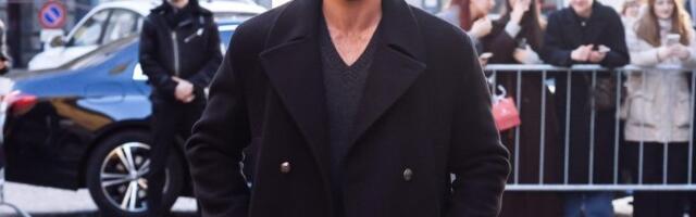 NAŠA PEVAČICA STARTOVALA GLUMCA IZ "365 DANA": Saznala da je u Beogradu, pa krenula u "napad" - procurile vrele fotografije iz KREVETA!