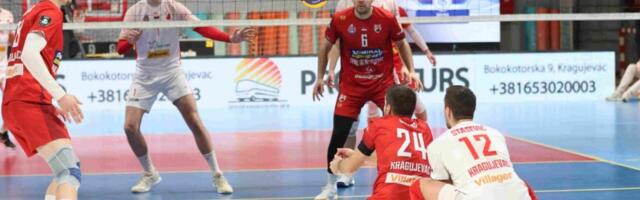 Odbojkaši Radničkog posle velike borbe poraženi u Novom Sadu